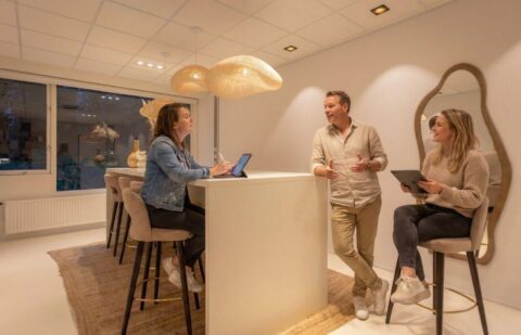 deelnemers van de training presenteren